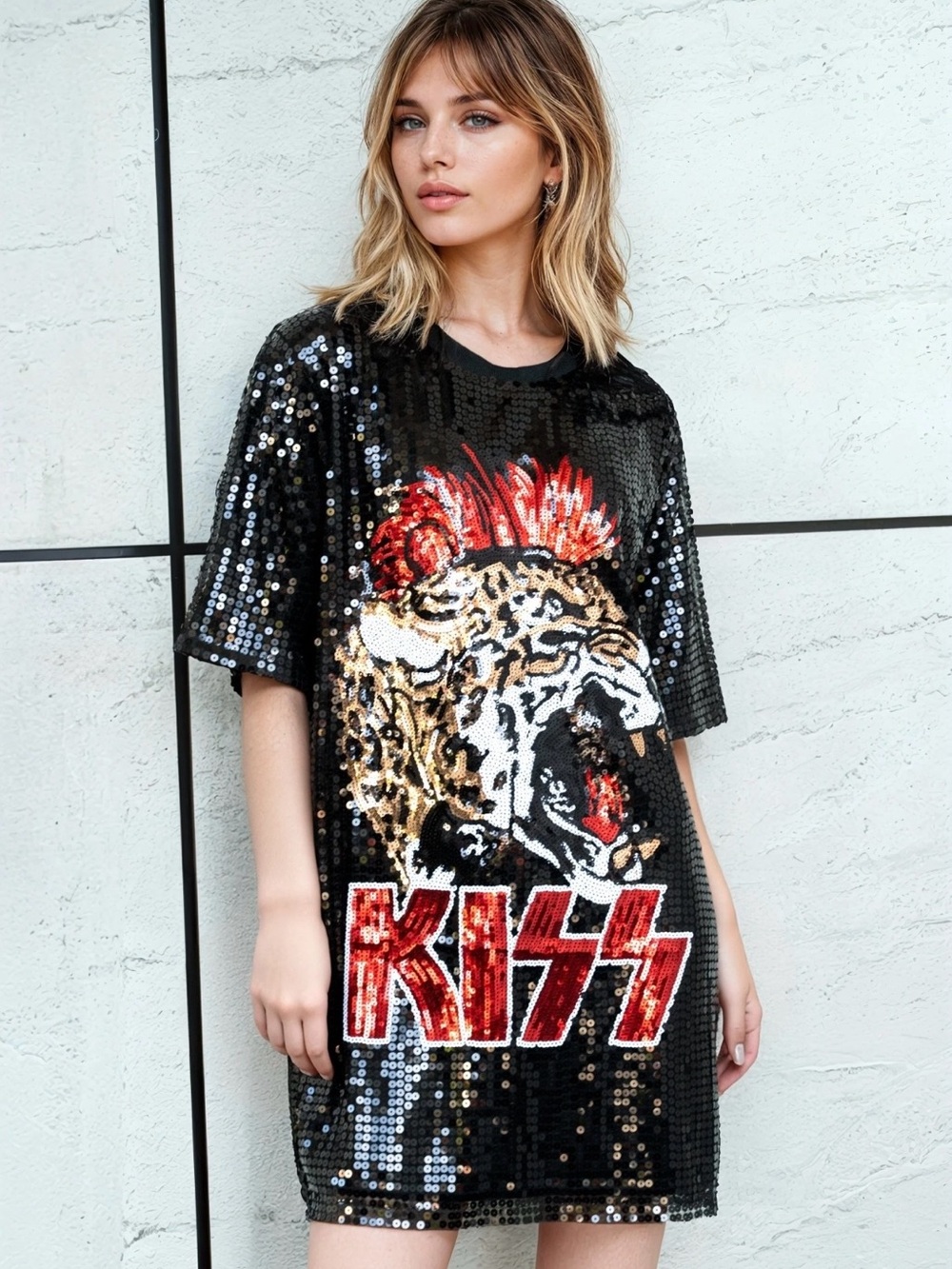 KISS SEQUIN TEE DRESS Kate Hewko
